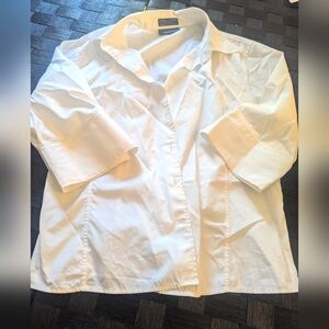 Facconable Button down dress shirt